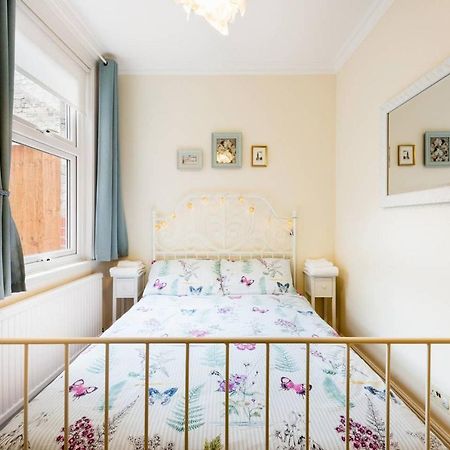 Bikki Apartments - 2 Bedroom 해로우 외부 사진